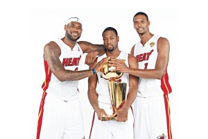 kaiyun体育综合-AC米兰争议平局，吉鲁怒喷裁判：太可耻了，米兰官方商城上架吉鲁9号球衣