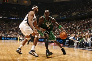 开云中国大陆-上海申花防守漏洞频现，1-3败给柔佛新山，上海申花对战